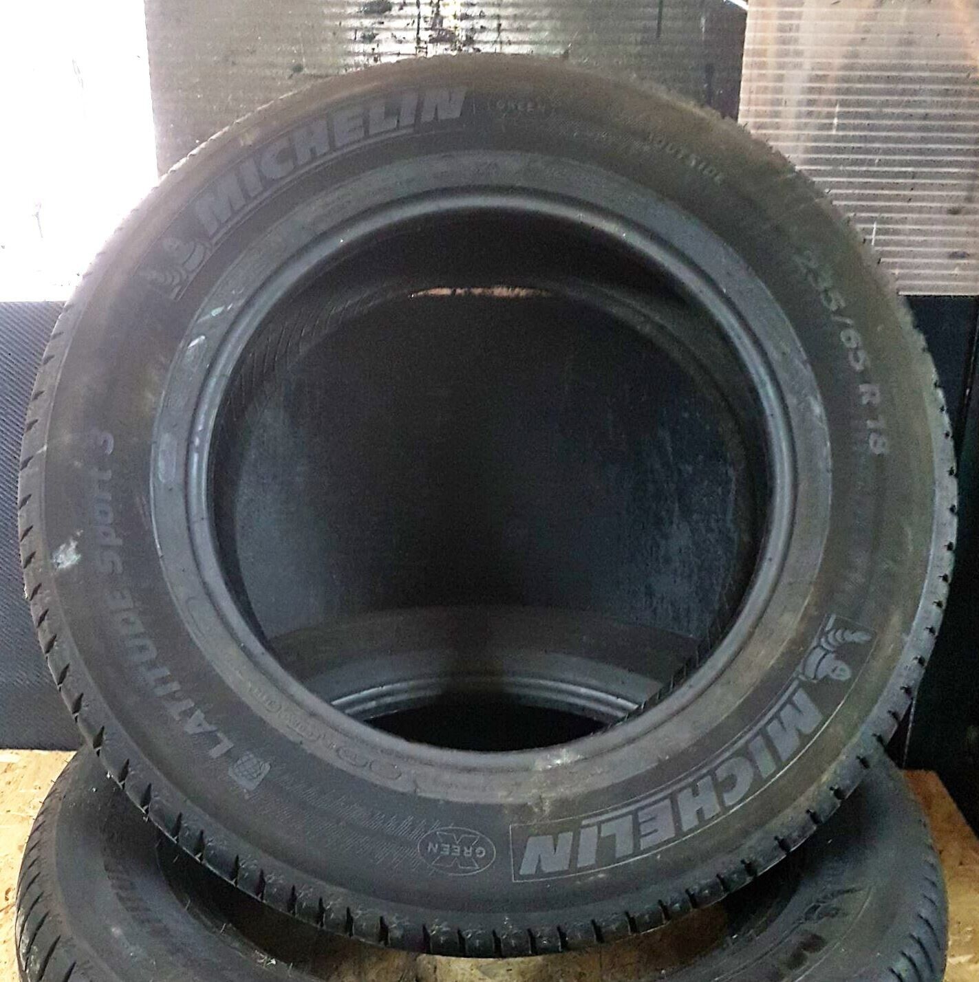22355686