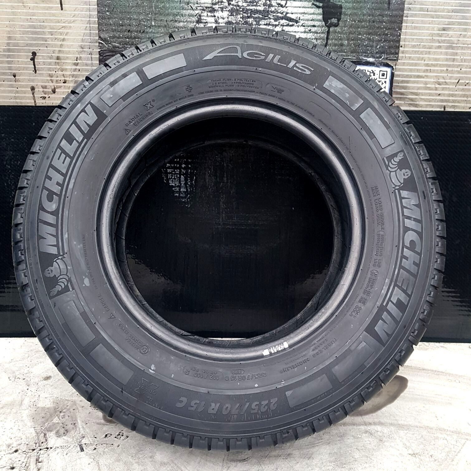24647093