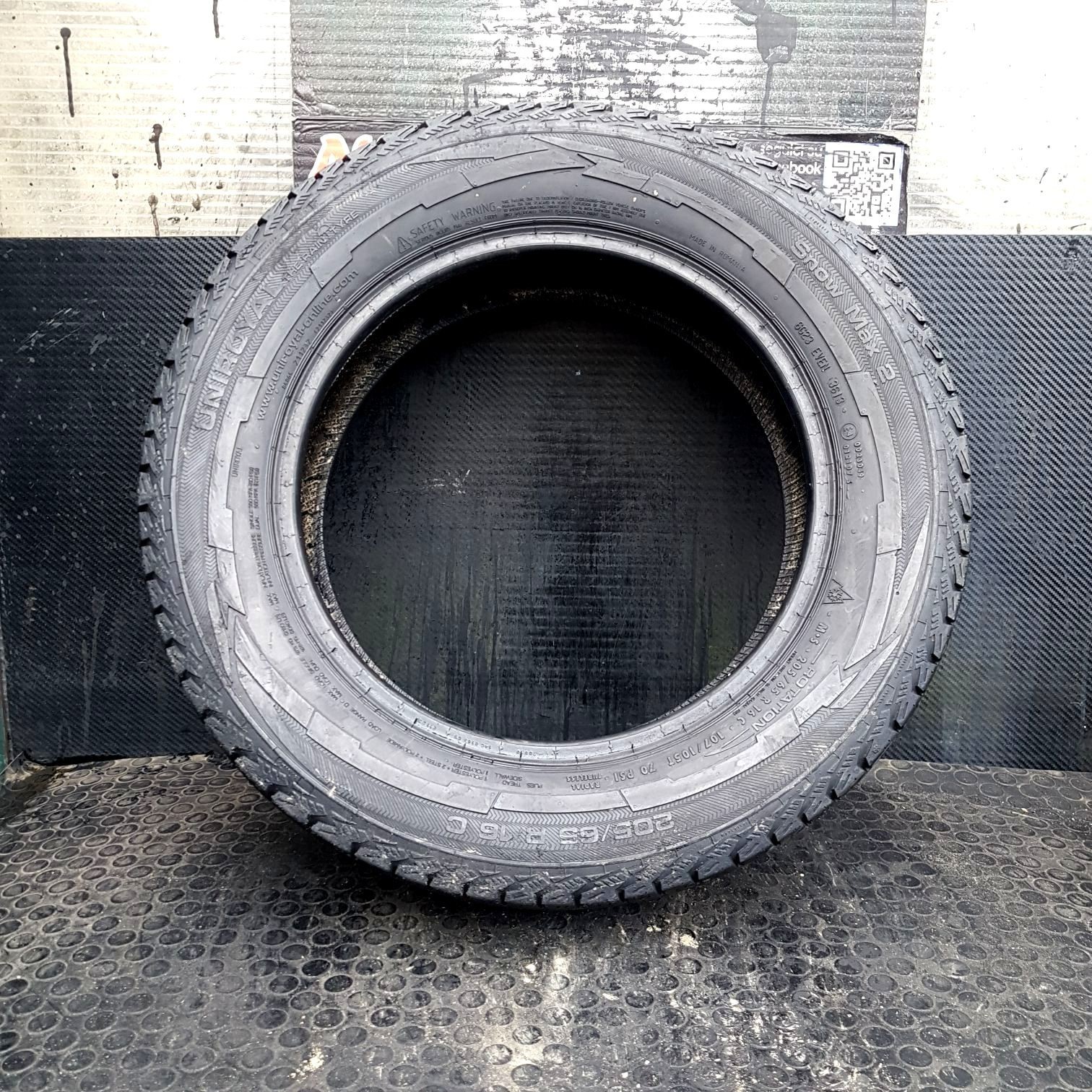 30156854