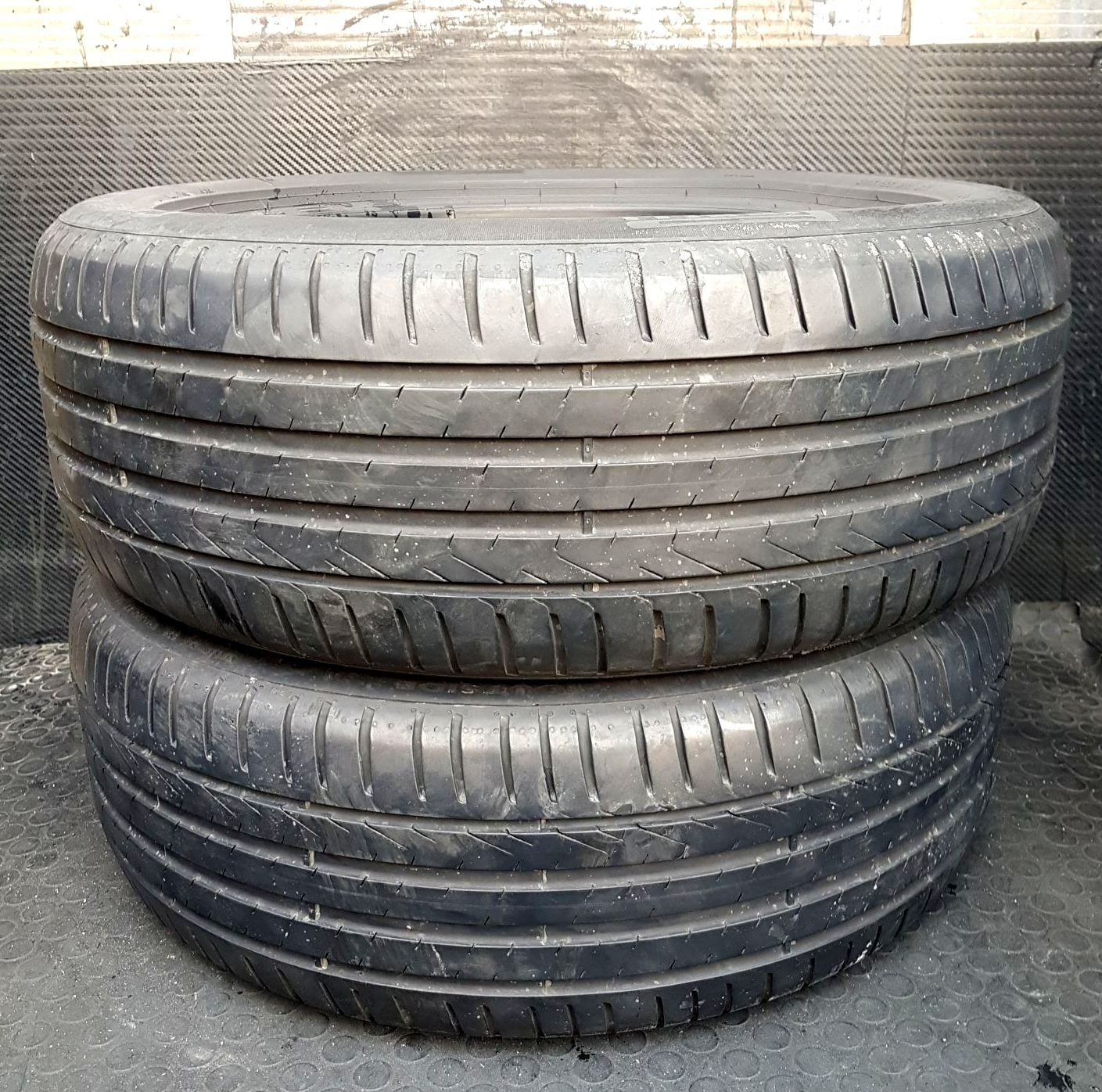 35527959